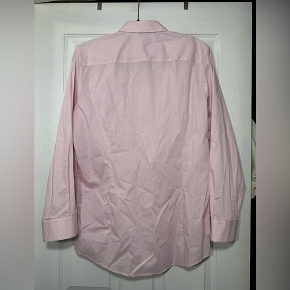 Bar III Men’s Slim Fit Stretch Dress Shirt Pink Medium Button Down - Picture 4 of 4